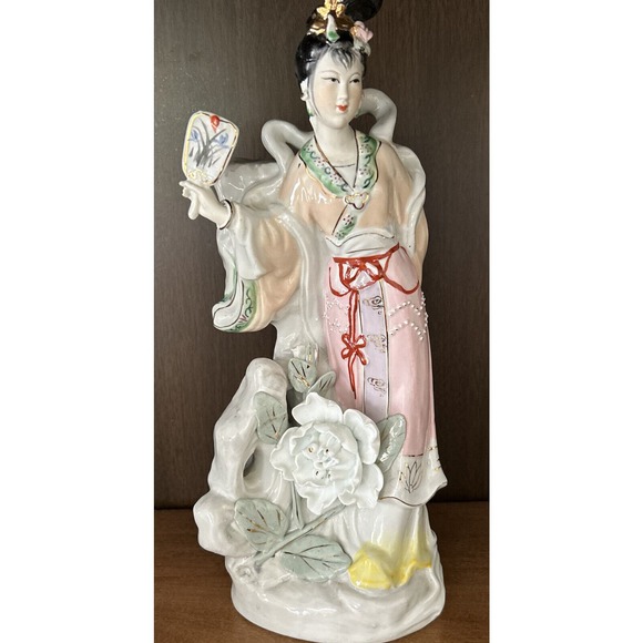 Vintage Porcelain Chinese Geisha Statue 13” - Picture 2 of 15